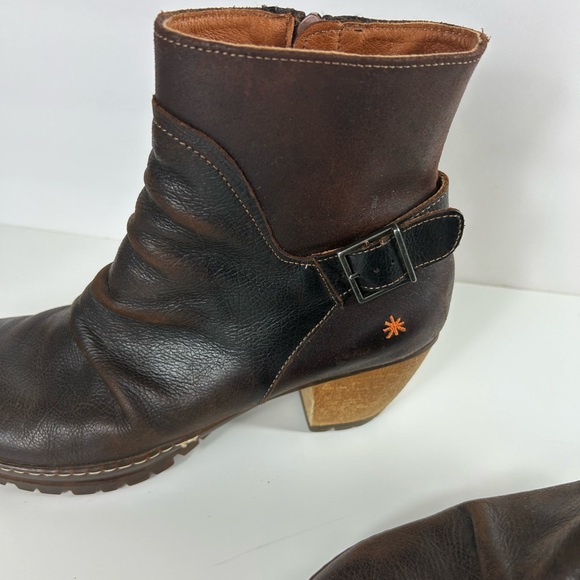 The Art Company Women Brown Leather Ankle Booties, Style 516 - Picture 12 of 14